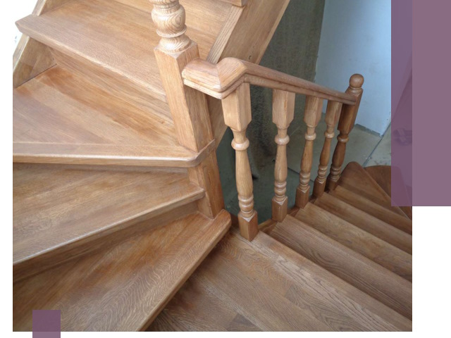 Дубовые лестницы под ключ в Когалыме: изготовление и монтаж