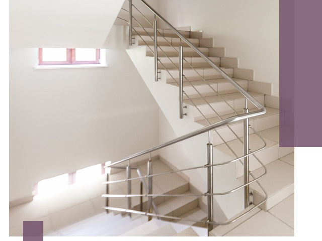 Установка и замена перил в подъезде в Когалыме