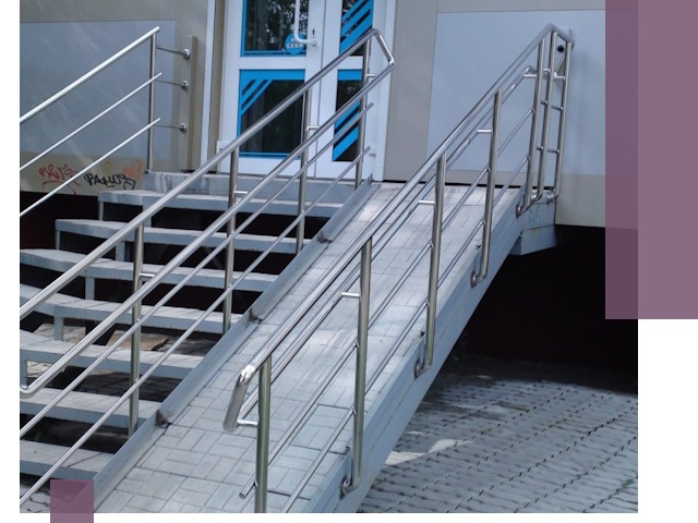 Пандус на крыльцо под ключ в Когалыме: монтаж и изготовление