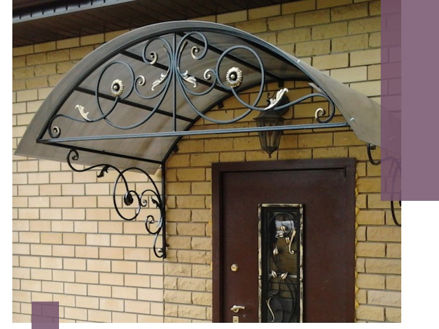 Изготовление козырьков из металла под ключ в Когалыме