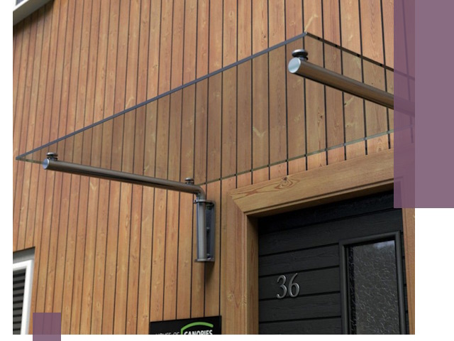 Стеклянные козырьки на входы и фасады в Когалыме