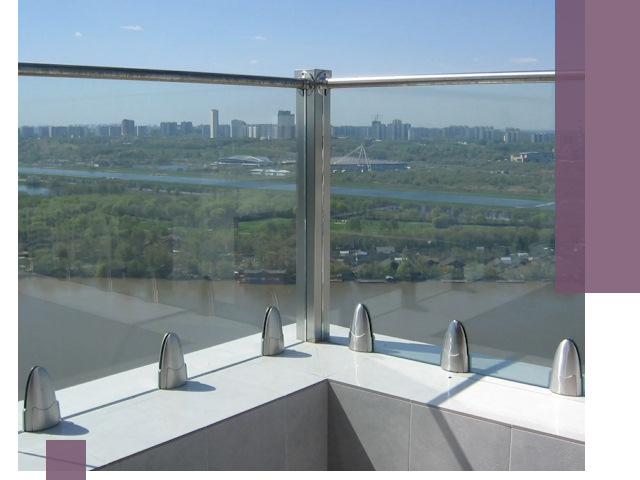 Стеклянные парапеты премиум класса в Когалыме для домов и бизнесов