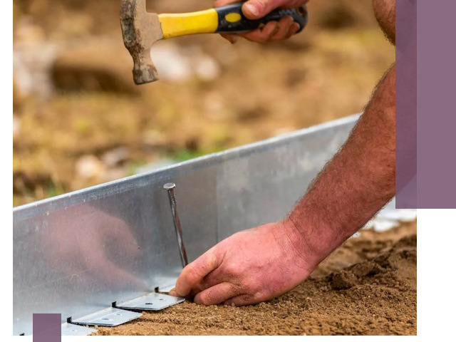 Монтаж металлических бордюров в Когалыме быстро и качественно